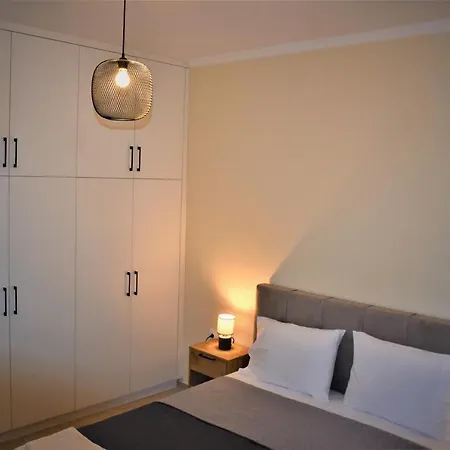 Christina's 2 Apartment