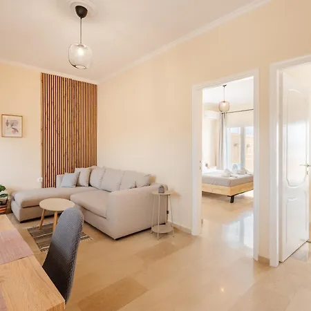 Christina's 2 * Kontokali